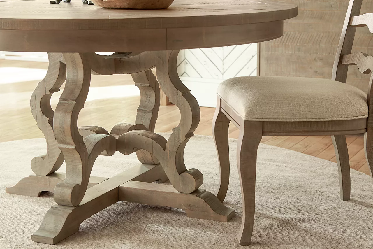 Blue Ridge Round Dining Table 3 Blue Ridge Round Dining Table