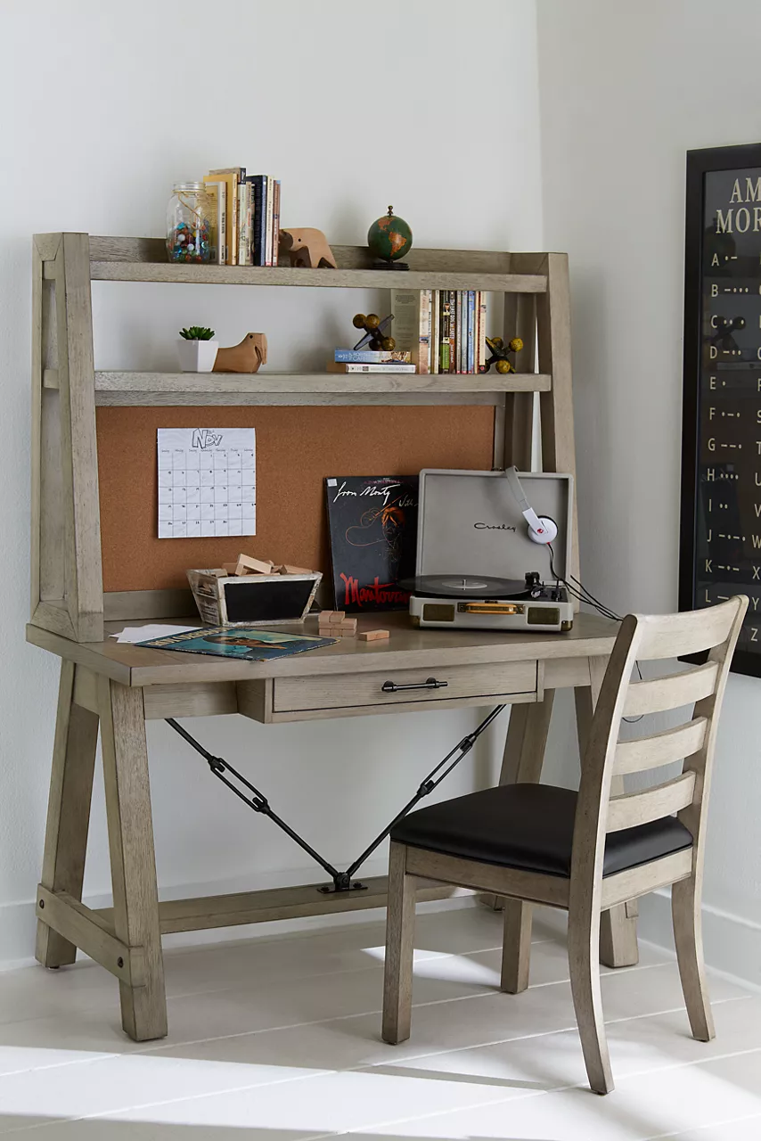 Grayson Desk with Hutch