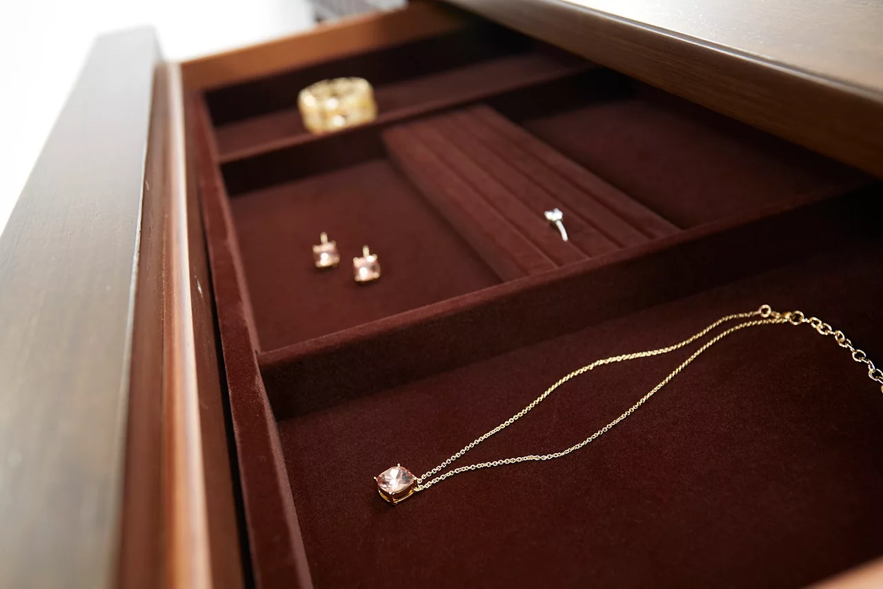 Breckenridge Dresser 5 Breckenridge Dresser