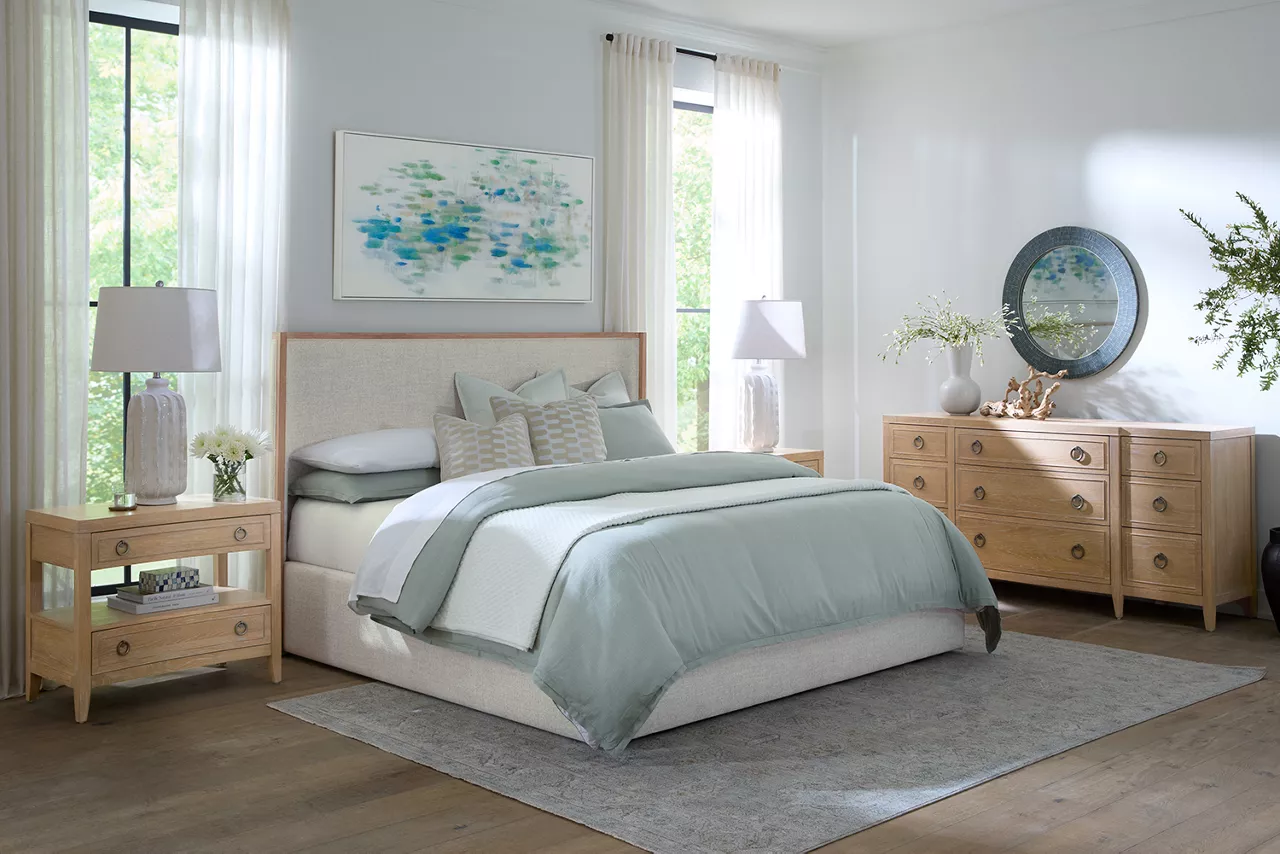 Lynwood Upholstered Storage Bed