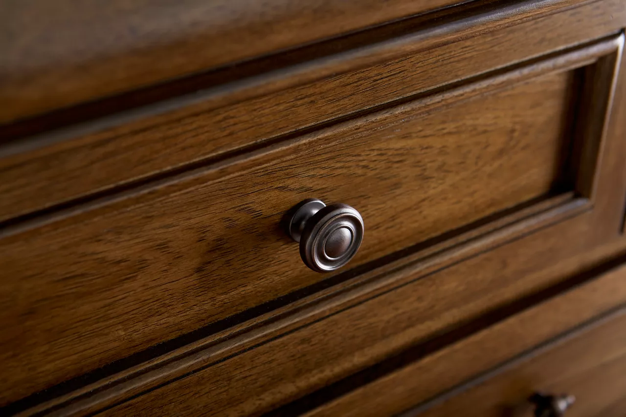 Westhaven Bachelor Chest 3 Westhaven Bachelor Chest